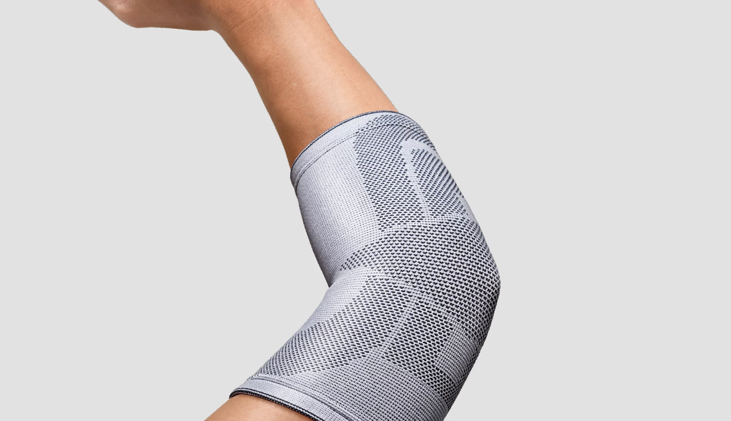 Thermoskin Dynamic Compression Elbow Sleeve 4 Thermoskin Dynamic Compression Elbow Sleeve - Image 2
