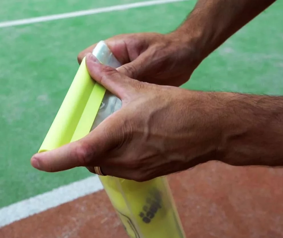 PressureBall Tennis Ball Presssuriser - 2 Tubes + 1 Pump 5 PressureBall Tennis Ball Presssuriser - 2 Tubes + 1 Pump - Image 3